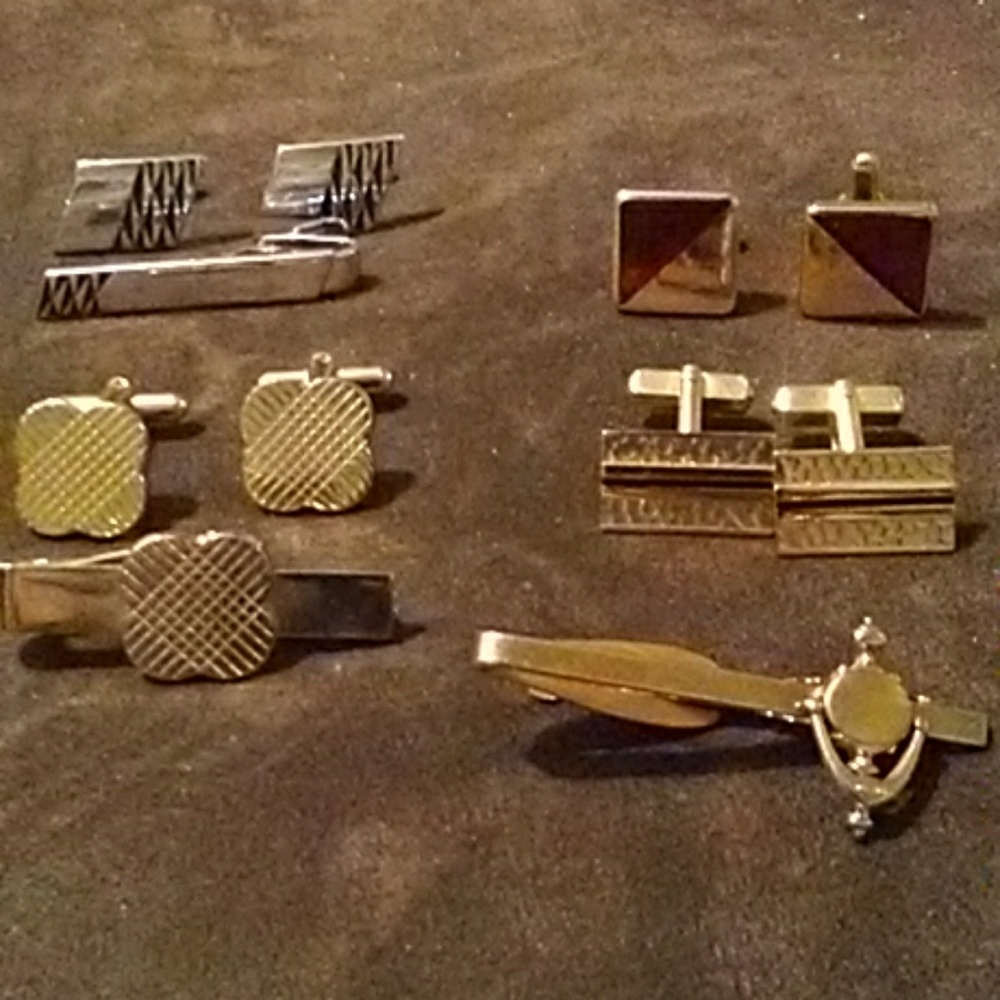 Cufflinks